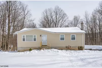 554 Grandview Dr, Vernon, NJ 07422 - Photo 2