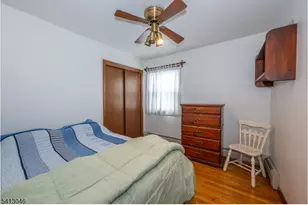 554 Grandview Dr, Vernon, NJ 07422 - Photo 22