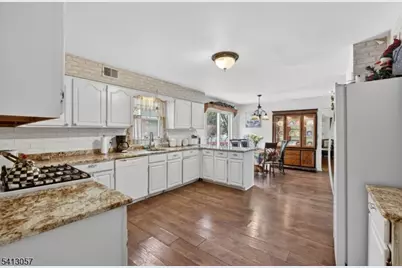 3 Turnburry Rd, Washington Township, NJ 07882 - Photo 8