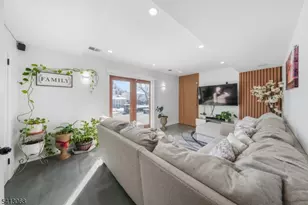 5 Appleman Rd, Franklin Township, NJ 08873 - Photo 12