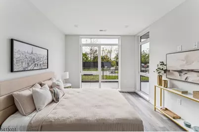 140 W Webster Ave #201, Roselle Park, NJ 07204 - Photo 4