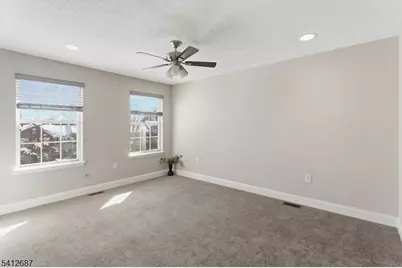 196 Sapphire Ln, Franklin Township, NJ 08823 - Photo 14