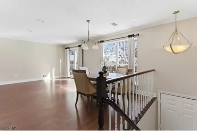 196 Sapphire Ln, Franklin Township, NJ 08823 - Photo 4