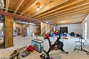 22 Oakwood Blvd, Union Township, NJ 08827 - Photo 12