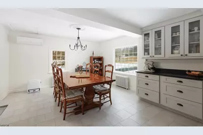 607 Foothill Rd, Bridgewater, NJ 08807 - Photo 8