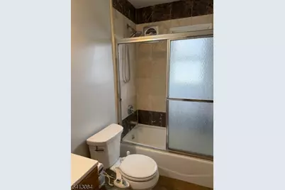 1017 Burnet Ave, Union Township, NJ 07083 - Photo 12