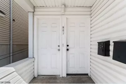 907 Flora St, Elizabeth, NJ 07201 - Photo 2