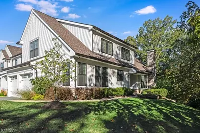 27 Bellflower Ct, Allamuchy Township, NJ 07882 - Photo 1