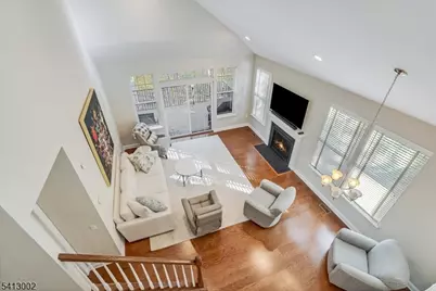 27 Bellflower Ct, Allamuchy Township, NJ 07882 - Photo 14