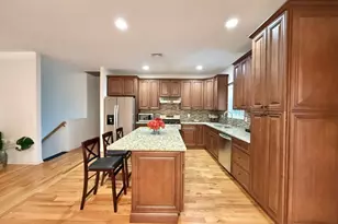 138 Hiawatha Blvd, Parsippany, NJ 07034 - Photo 8