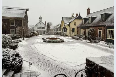 5 Murray Hill Sq, New Providence, NJ 07974 - Photo 4