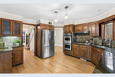 10 Madison Ave, Cranford Township, NJ 07016 - Photo 8