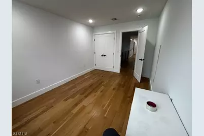 81 N Clinton St #2, East Orange, NJ 07017 - Photo 8