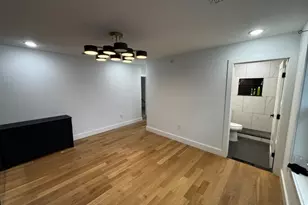 81 N Clinton St, East Orange, NJ 07017 - Photo 4