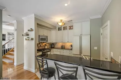 10 Witherspoon Ct, Morris Township, NJ 07960 - Photo 6