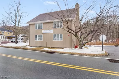 328 Green Pond Rd, Rockaway Township, NJ 07842 - Photo 2