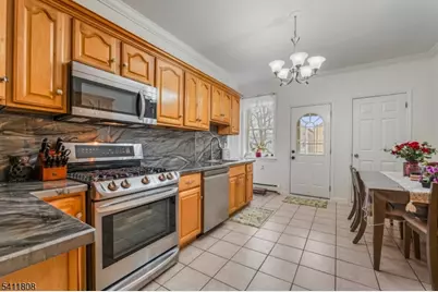 132 Heckel St, Belleville, NJ 07109 - Photo 8