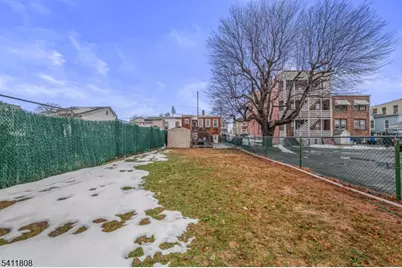 132 Heckel St, Belleville, NJ 07109 - Photo 24