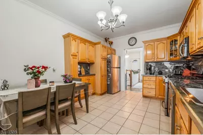 132 Heckel St, Belleville, NJ 07109 - Photo 12