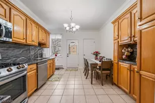 132 Heckel St, Belleville, NJ 07109 - Photo 6