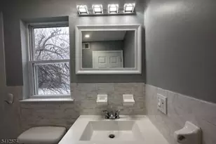 421 Irvine Turner Blvd, Newark, NJ 07108 - Photo 12