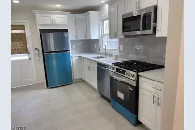 58 Whittaker, Woodland Park, NJ 07424 - Photo 8