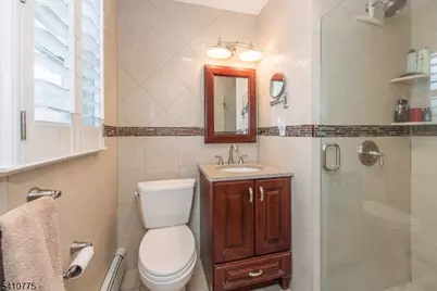 15 Alba Pl, Parsippany, NJ 07054 - Photo 16