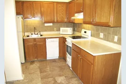 37 Hill St B8, Morristown, NJ 07960 - Photo 2