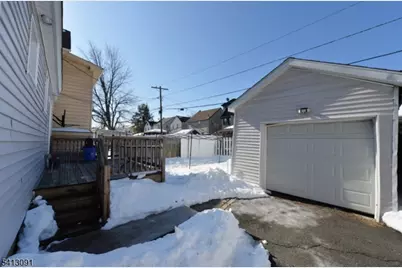 171 Ampere Pkwy, Bloomfield, NJ 07003 - Photo 30