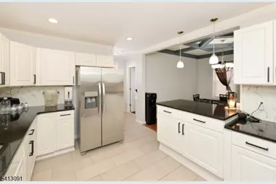 171 Ampere Pkwy, Bloomfield, NJ 07003 - Photo 14