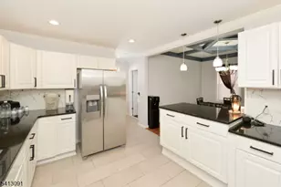 171 Ampere Pkwy, Bloomfield, NJ 07003 - Photo 14