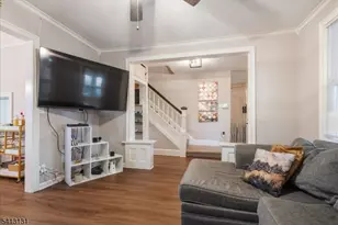 117 Pershing Ave, Roselle Park, NJ 07204 - Photo 6