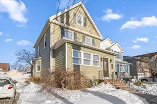 117 Pershing Ave, Roselle Park, NJ 07204 - Photo 2