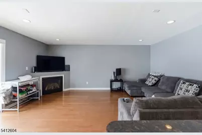 1 Brookview Ln, Hardyston Township, NJ 07419 - Photo 6