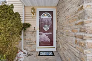 1 Brookview Ln, Hardyston Township, NJ 07419 - Photo 2