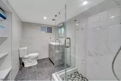 5 General Karge Ct, Elizabeth, NJ 07202 - Photo 22