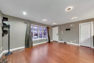 5 General Karge Ct, Elizabeth, NJ 07202 - Photo 4