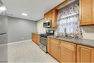 5 General Karge Ct, Elizabeth, NJ 07202 - Photo 28