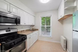 349 Bloomfield Ave Unit, Verona, NJ 07044 - Photo 6