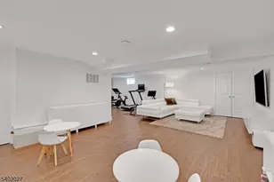 26 Robin Glen Rd, Watchung, NJ 07069 - Photo 34