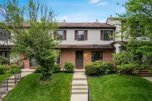 137 Cynthia Dr, Mansfield Township, NJ 07840 - Photo 1