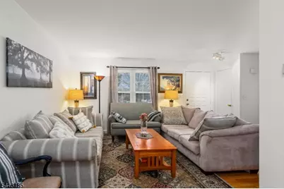 137 Cynthia Dr, Mansfield Township, NJ 07840 - Photo 6