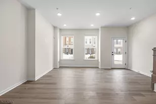 2 Sadie Cir, Union Township, NJ 07083 - Photo 8