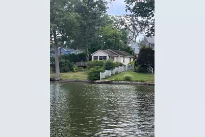 80 W River Styx Rd, Hopatcong, NJ 07843 - Photo 12