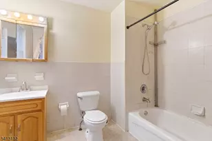 96 N 5th St, Newark, NJ 07107 - Photo 12