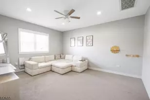 7 Bailey Ave, Bloomingdale, NJ 07403 - Photo 38