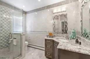 7 Bailey Ave, Bloomingdale, NJ 07403 - Photo 28