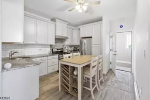 7 Bailey Ave, Bloomingdale, NJ 07403 - Photo 36