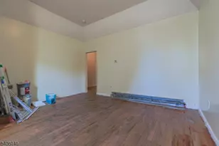 529 E Jersey St, Elizabeth, NJ 07206 - Photo 6