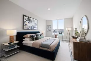 155 Goldsborough Dr, Bayonne, NJ 07002 - Photo 4